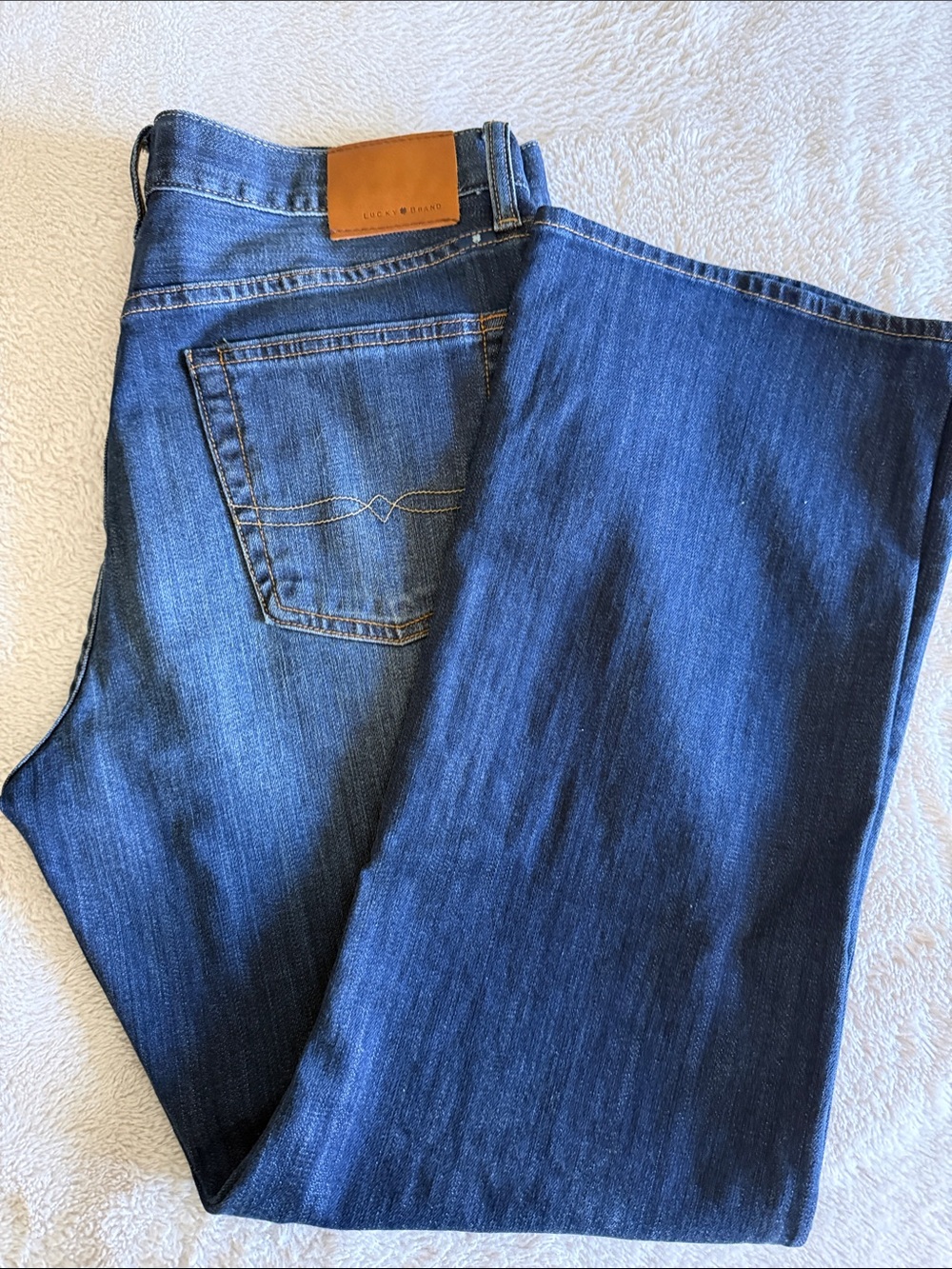 Lucky Brand Classic Dark Blue Men’s Jeans